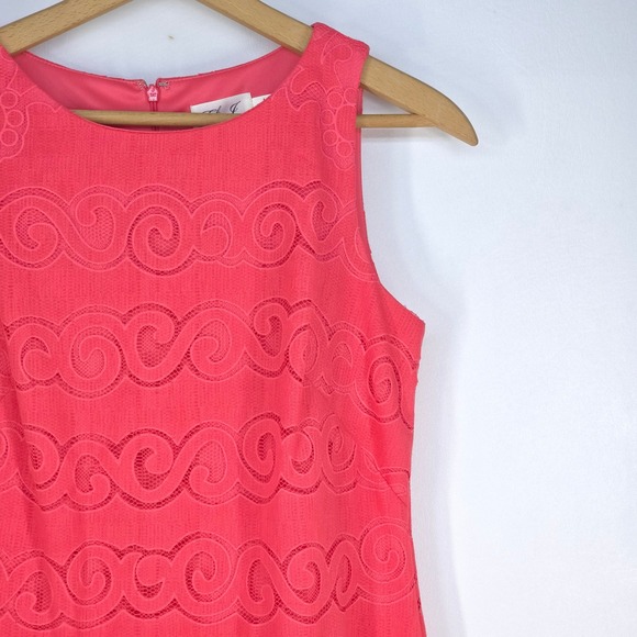 Eliza J Coral Sleeveless Lace Sheath Dress Womens 8 Scallop Hem Textured Overlay - Picture 11 of 16